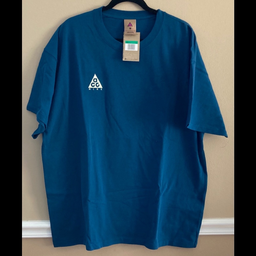 NWT Nike ACG shirt sleeve tshirt size xl